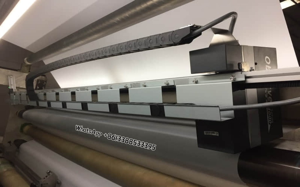 Sistema de control de calidad de impresión para impresoras con cámara de inspección móvil de motor 